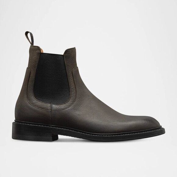 Allen Edmond Tanner Chelsea Boot in CharcoalSz: 12